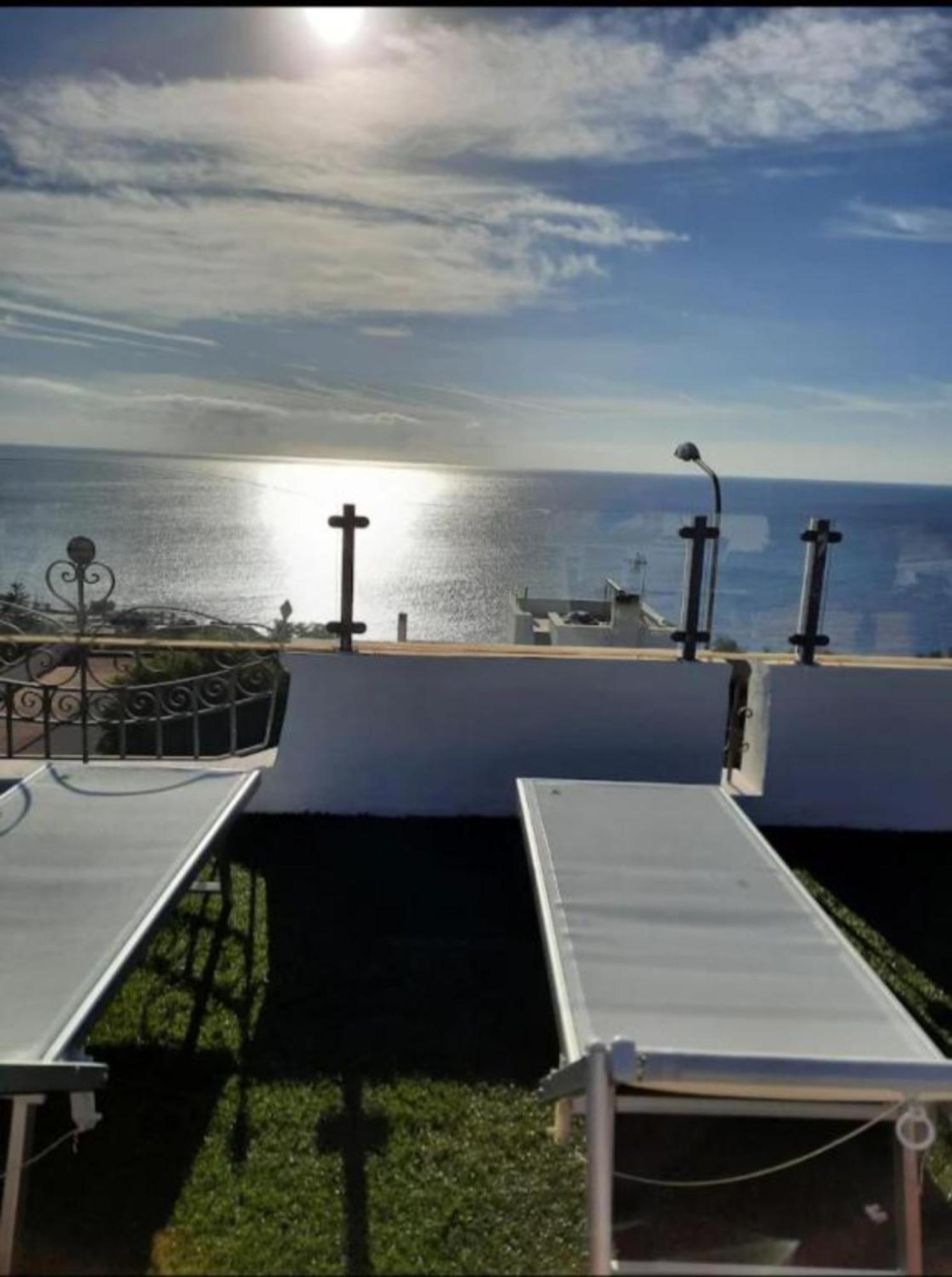 Villa Nicole Vista Mare Андрано Екстериор снимка